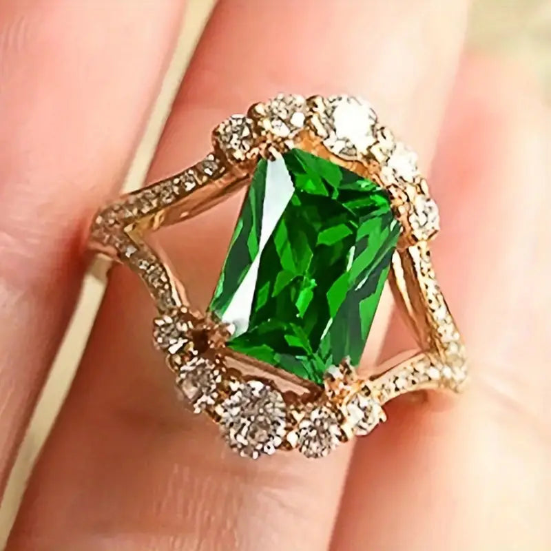 Or Émeraude Halo Bague