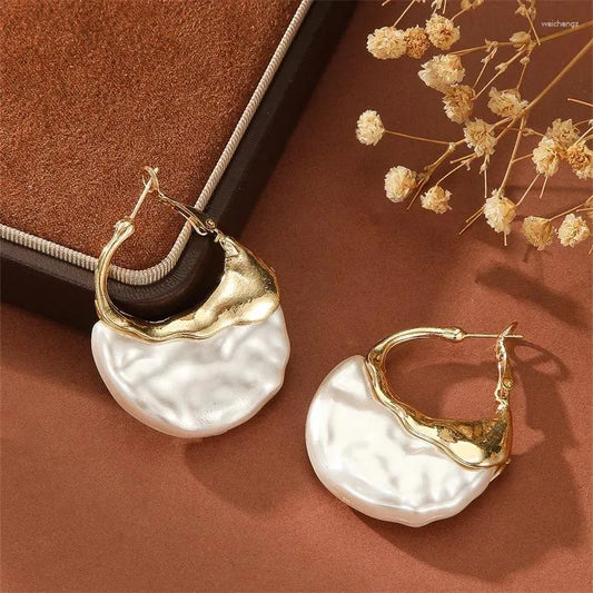 Celestial Perle Croissant Boucles d'Oreilles