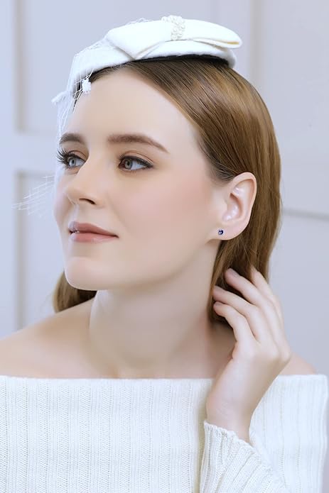 Classique Saphir Puces d'Oreilles | Or Blanc