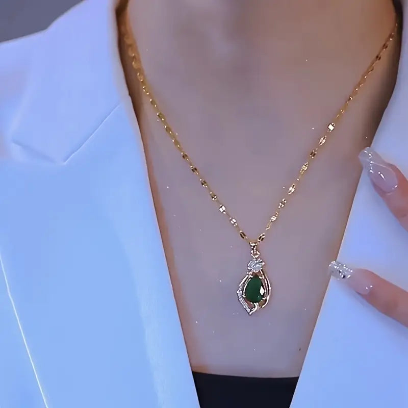 Or Émeraude Goutte Collier à Pendentif