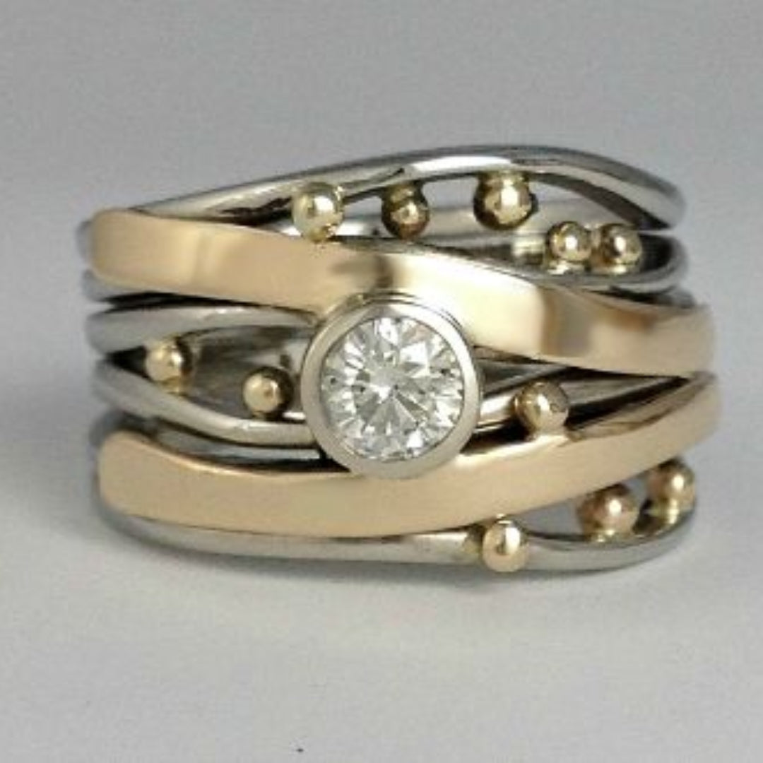 Argent et Or Serti Clos Enveloppant Bague