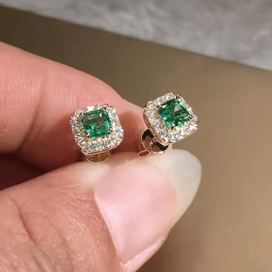 Or Émeraude Carré Halo Puces d'Oreilles