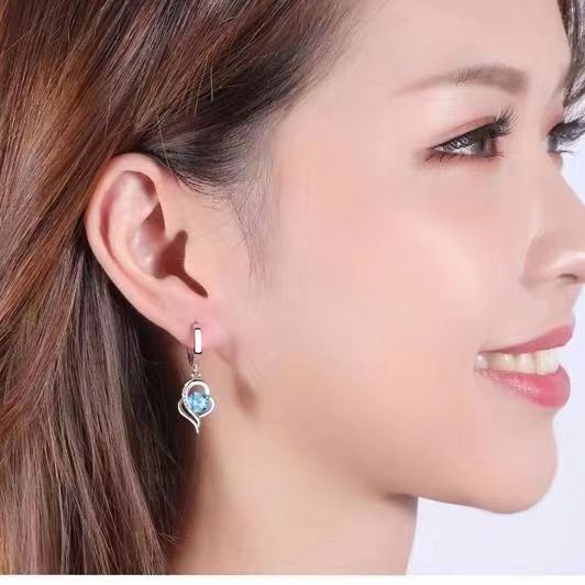 Eclipse Cœur Boucles d'Oreilles Pendantes | Or Blanc