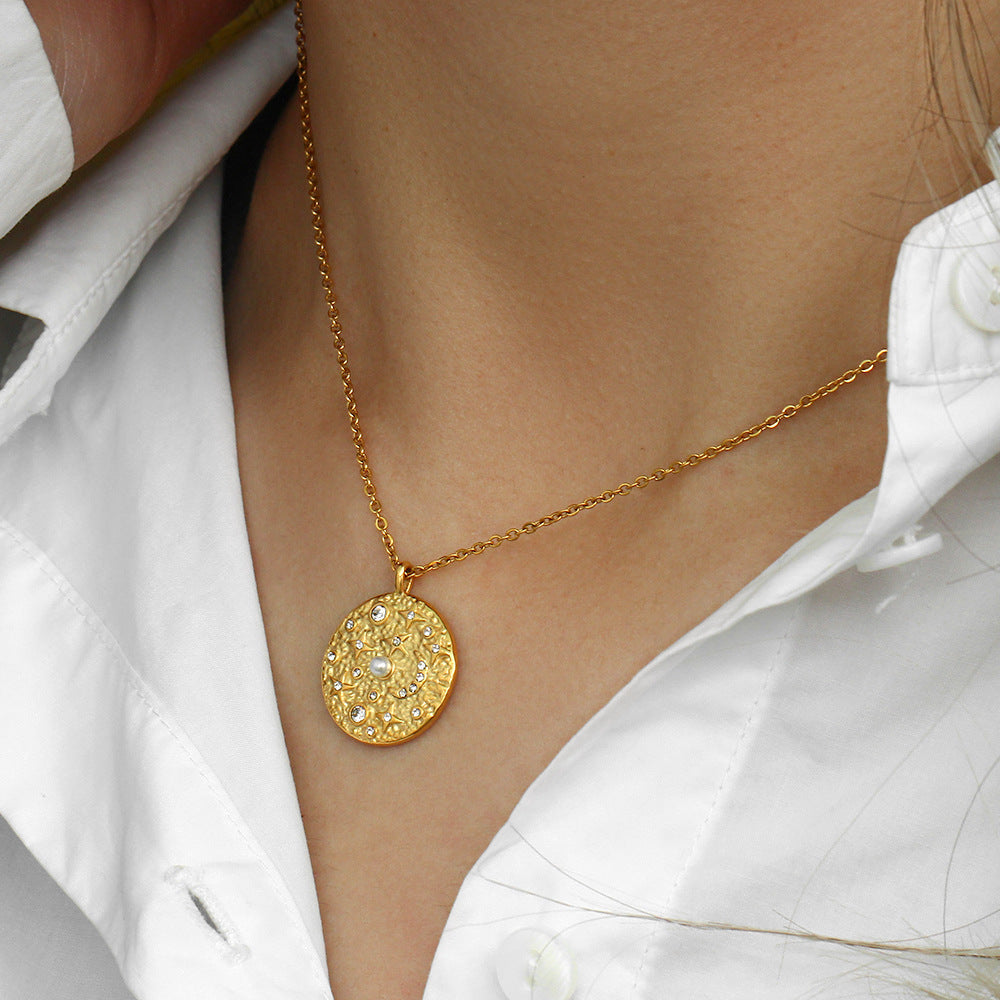 Leilani Cosmique Collier