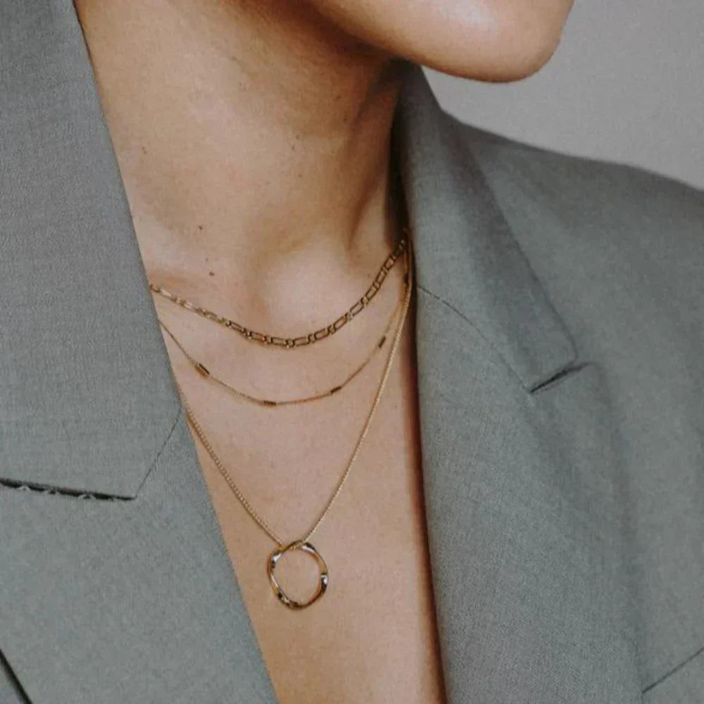 Ouvert Circle Three Row Collier | Or