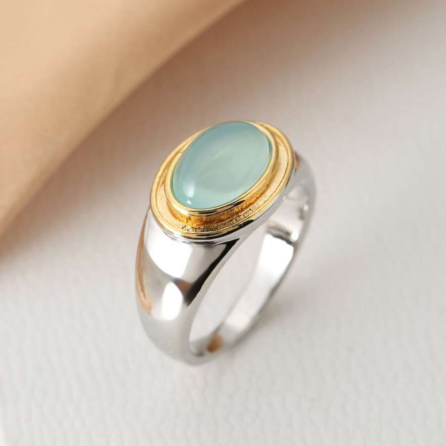 Argent et Or Serti Clos Cabochon Bague
