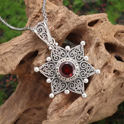 Argent Rubis Étoile Collier à Pendentif